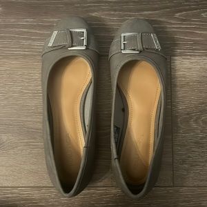 Nautica Grey Flats. Size 7.
